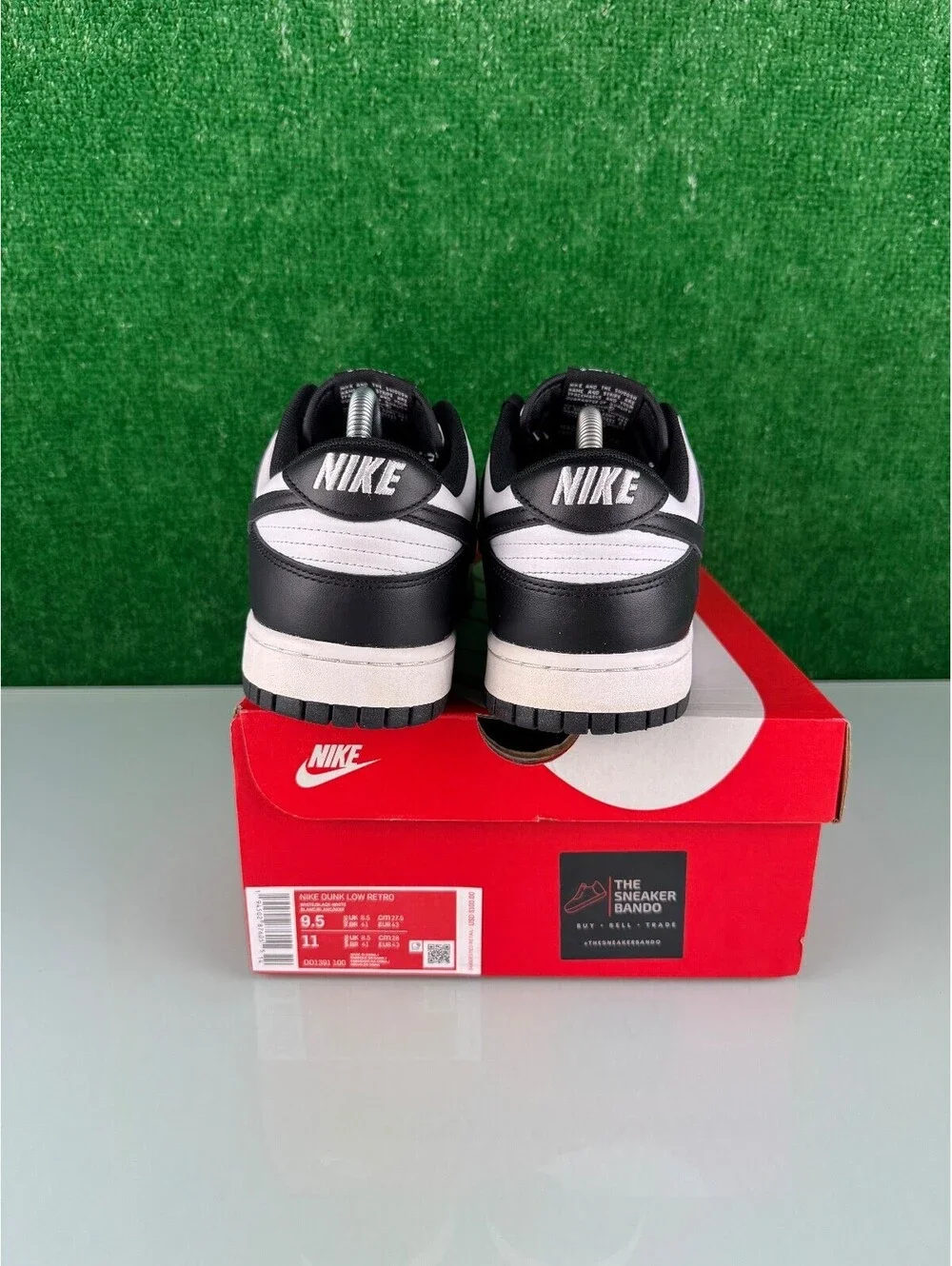 Size 9.5 - Nike Dunk Low Black White